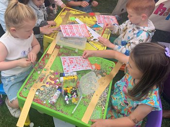 Flying Start Family Fun Day - Craft table